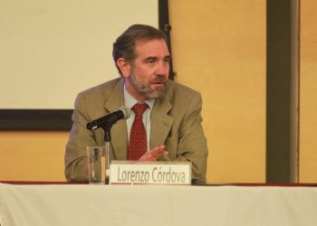 Desmiente Lorenzo Córdova a senadores y dirigentes de Morena y rechaza cualquier posibilidad o intención de ser candidato