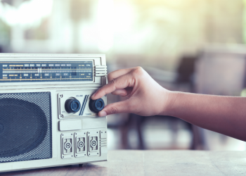 El gran reto de la radio es asegurar su sitio en el ecosistema digital: experta