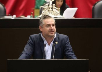 ¿De qué se habló en la reunión entre diputados y el titular de la Sedena? Esto dijo Sergio Barrera
