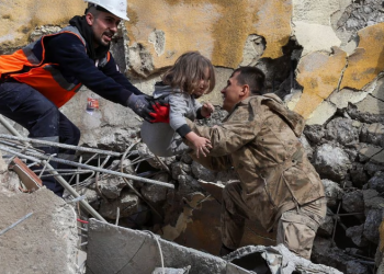 Más de 11 mil 200 muertos en Turquía y Siria por los terremotos