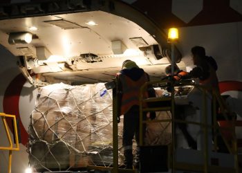 Envía México 100 toneladas de ayuda humanitaria a Turquía