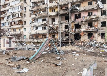 A un año de la guerra en Ucrania se superan los ocho mil civiles fallecidos