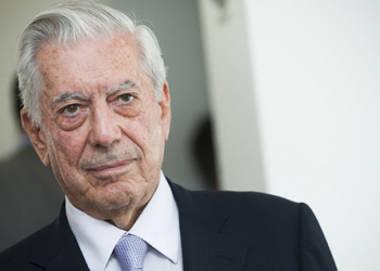 Mario Vargas Llosa ingresa a la Academia Francesa