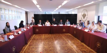 Firman Voluntariado IMSS y Universidad Anáhuac convenio para desarrollar programas de formación y servicio comunitario