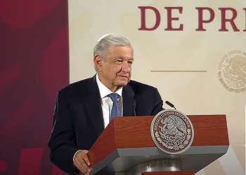 López Obrador viajará a la frontera tras incendio en estación del INM ¿Se reunirá con los lesionados?
