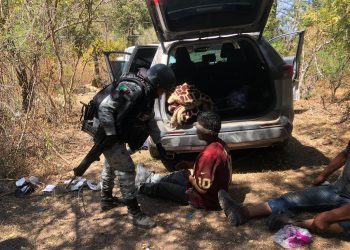 En Guerrero, fuerzas federales rescatan a cinco personas privadas de la libertad y recuperan ventilados