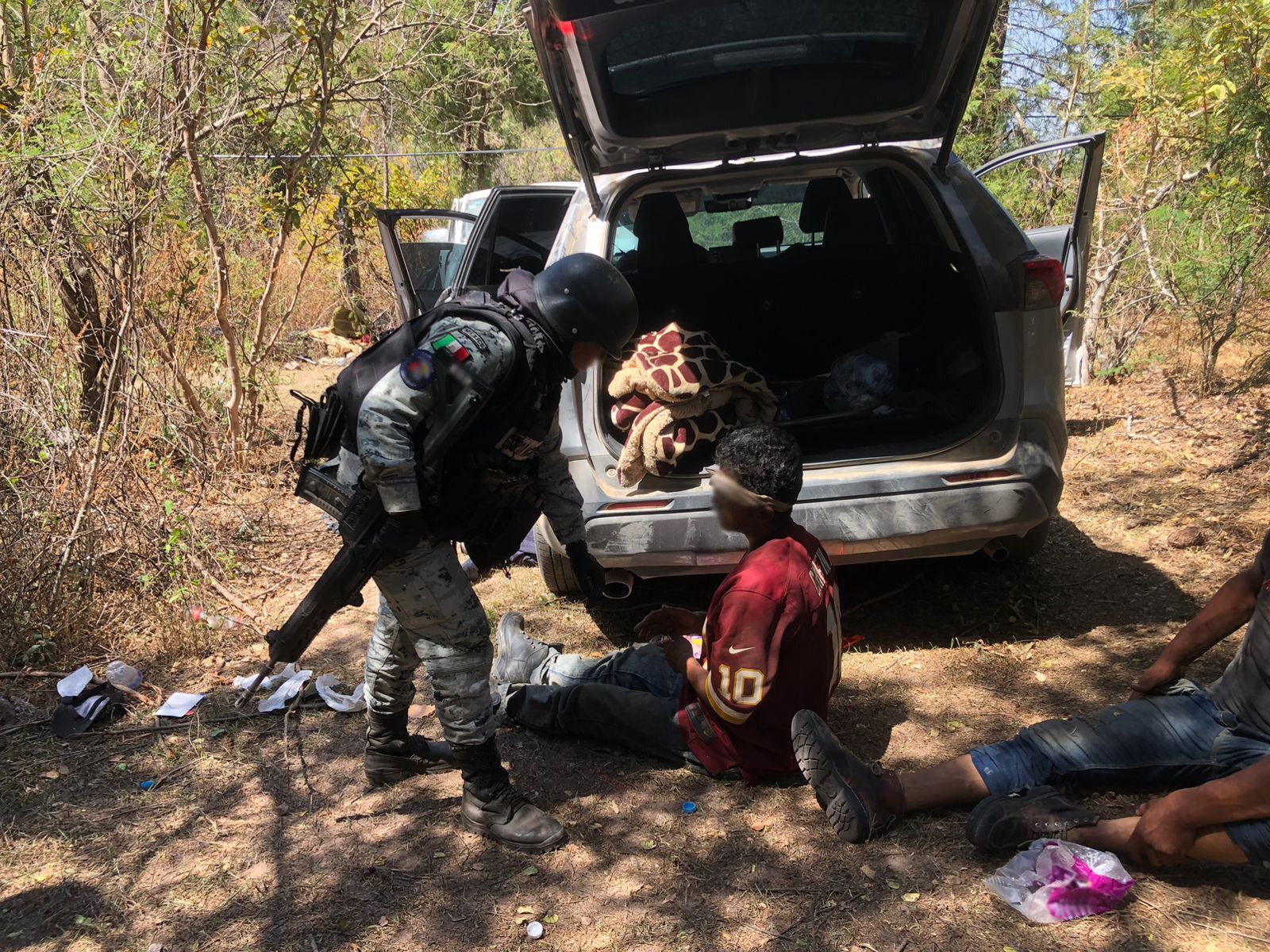 En Guerrero, fuerzas federales rescatan a cinco personas privadas de la