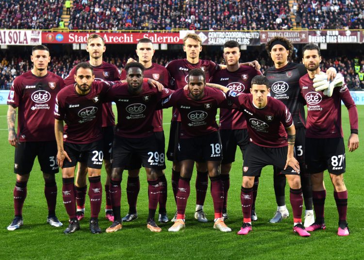 Salerno (Italy), 18/03/2023.- Salernitana'Äôs players pose during the Italian Serie A soccer match between US Salernitana and Bologna FC, in Salerno, Italy, 18 March 2023. (Italia) EFE/EPA/MASSIMO PICA