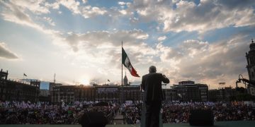 López Obrador encabezó mensaje por el 85 aniversario de la Expropiación Petrolera