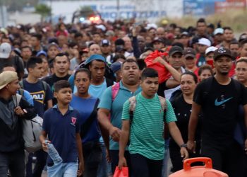 Sale la tercera caravana migrante más numerosa del año desde Chiapas