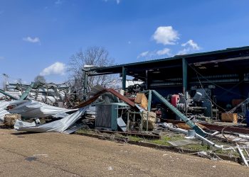 Una serie de tornados deja al menos 26 muertos en Estados Unidos
