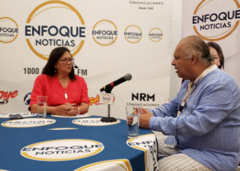 En algunas cosas sí son elevados los servicios financieros, pero en otras está rezagado: Arroyo