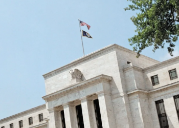 La posibilidad de bajar tasas no es lo correcto; la FED hizo lo que tenía que hacer: Luna