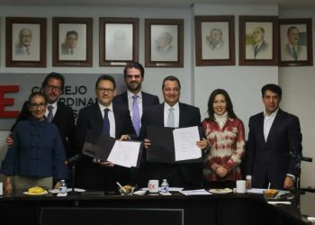 Rodrigo Manrique Gómez Pimienta: Firma de convenio de colaboración con el CCE