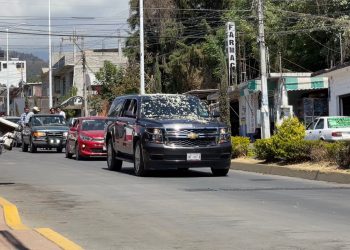 Dan último adiós a ex Edil asesinado de Tetela del Volcán