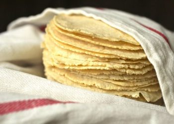 Tortilla de maíz, aliada nutritiva de las familias mexicanas en esta cuaresma