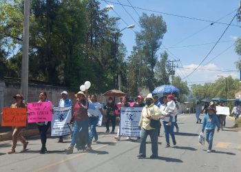 Marchan en Teotihuacán para exigir justicia para Norma Lizbeth, fallecida tras ser víctima de bullying