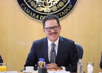 Se acabará la tradición conservadora de los cuates y cuotas en el INE; Ignacio Mier