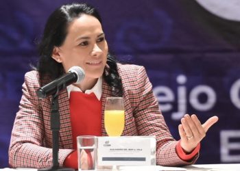 Asegura Alejandra Del Moral que su campaña será de propuestas y no de descalificaciones