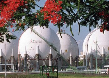 México tiene todas las condiciones de avanzar muy fuerte en su industria petroquímica: Lepecki