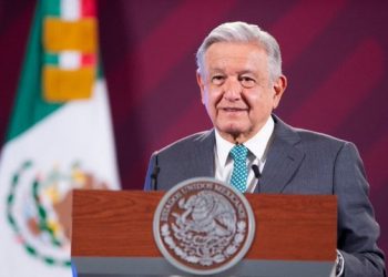 México se está convirtiendo en una potencia económica con dimensión social: AMLO