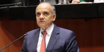 Asume Manuel Añorve coordinación del PRI en el Senado