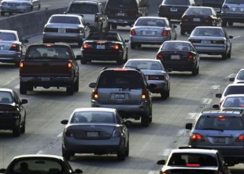 Coparmex rechaza la ampliación del decreto que permite la regularización de autos chocolate