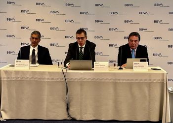Anticipa BBVA México mayor crecimiento para la economía en 2023