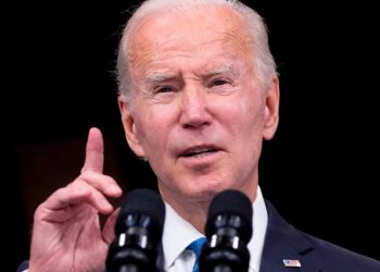 Biden aprueba un polémico proyecto de extracción de petróleo en Alaska