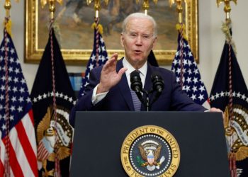 Estadounidenses pueden estar tranquilos, afirma Biden, ante quiebra bancaria de Silicon Valley Bank