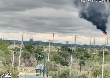 Samuel García advierte que habrá sanciones fuertes contra refinería de Cadereyta por contaminación del ambiente