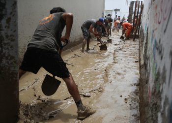 Fuertes lluvias causan 50 muertes y 8 mil damnificados en Perú