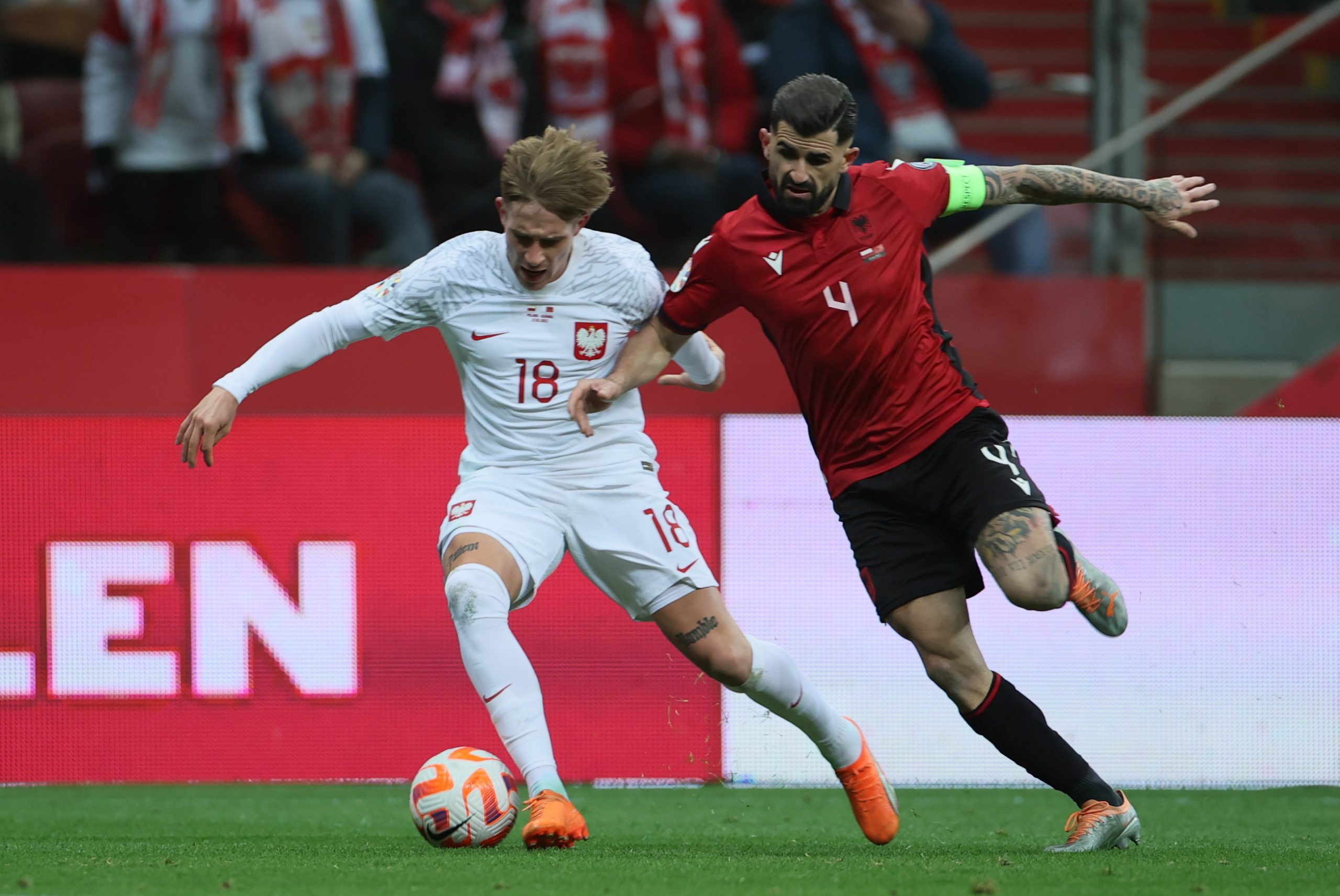 Polonia gana sus primeros tres puntos Enfoque Noticias