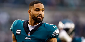 Filadelfia prescinde del Pro Bowl Darius Slay