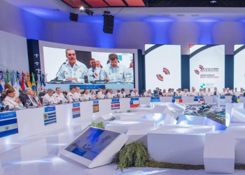 Iberoamérica logra pactos en ambiente, finanzas, alimentos y derecho digital