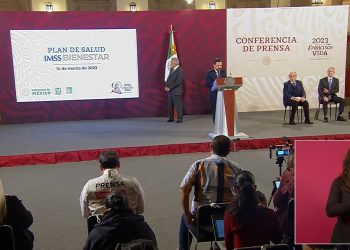 Llegarán más médicos cubanos al IMSS, adelanta Zoé Robledo