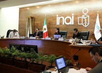 El 31 de marzo nos quedamos con un pleno de 4 comisionados, la ley establece que el pleno tiene que sesionar con 5: Josefina Román 