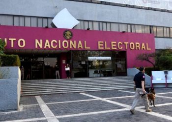 La Controversia Constitucional nos da la posibilidad de que la SCJN pueda otorgar una suspensión al plan B de AMLO: Ravel 