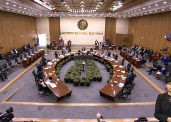 INE da a conocer renuncias de altos directivos