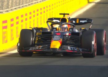 RedBull lidera los primeros entrenamientos libres en Yeda