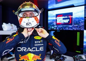 Verstappen marca el mejor tiempo en los últimos libres de Australia
