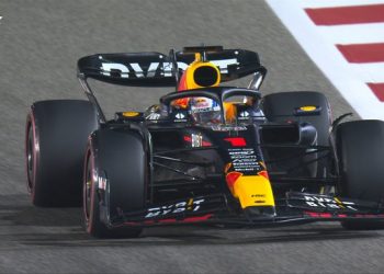 Max Verstappen se lleva la Pole para el Gran Premio de Baréin de F1