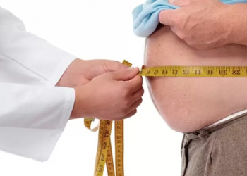 Profesionales de la salud y organizaciones civiles firman alianza para el control de la obesidad