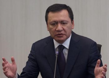 A partir de que he dicho que los resultados de Alejandro Moreno son malísimos, él con acciones autoritarias ha tratado de golpearme: Osorio Chong