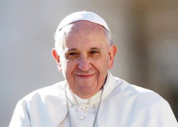 Papa Francisco aplaude a todas las mujeres por crear una sociedad más humana