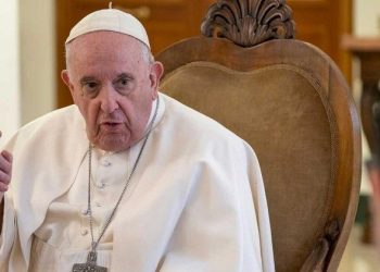 El Papa invita a los obispos colombianos a apoyar el camino de la paz