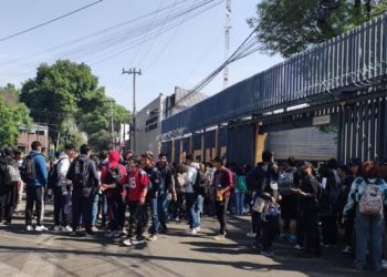 Toman las instalaciones de la Prepa 6 de la UNAM; denuncian casos de acoso y abuso