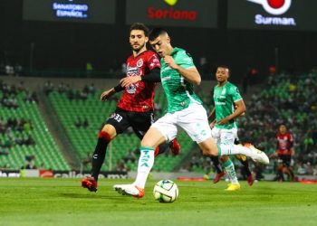 Santos de local derrota a los Xolos de Tijuana