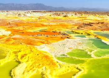 Un estudio revela el mecanismo de formación de los volcanes de sal