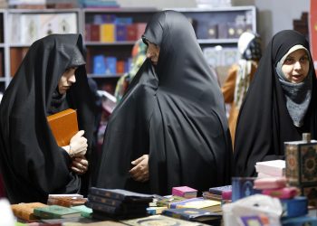 La Policía iraní usará cámaras para identificar a mujeres sin velo